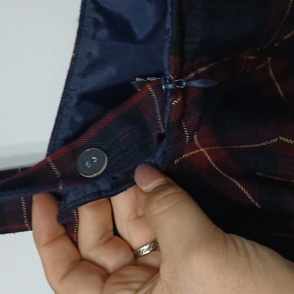 Y2k R&K Plaid Black and Red Women's Dress, Sz 10, adjustable strap - Picture 5 of 7